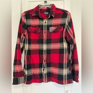 Patagonia fjord Red and Black Plaid Flannel Shirt size small